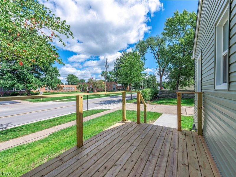 399 Olive Street, Elyria, OH 44035 Photo 3