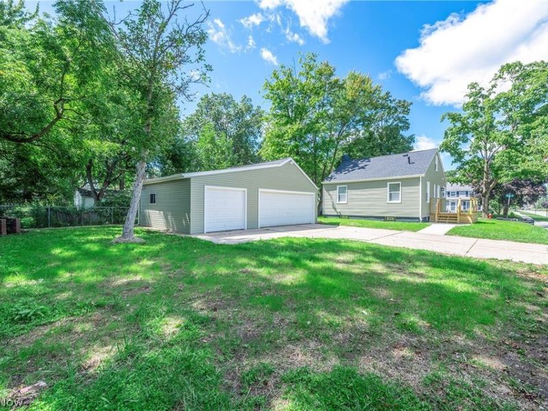 399 Olive Street, Elyria, OH 44035 Photo 37