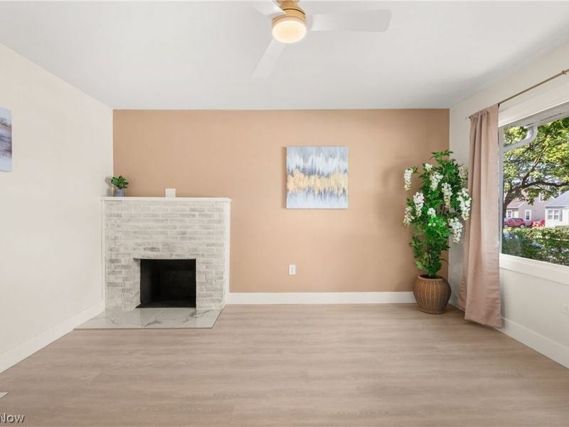 399 Olive Street, Elyria, OH 44035 Photo 7