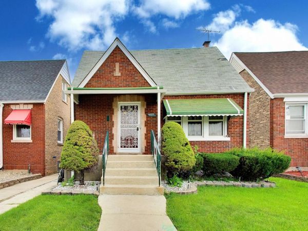 9537 S Indiana Avenue , Chicago, IL 60649