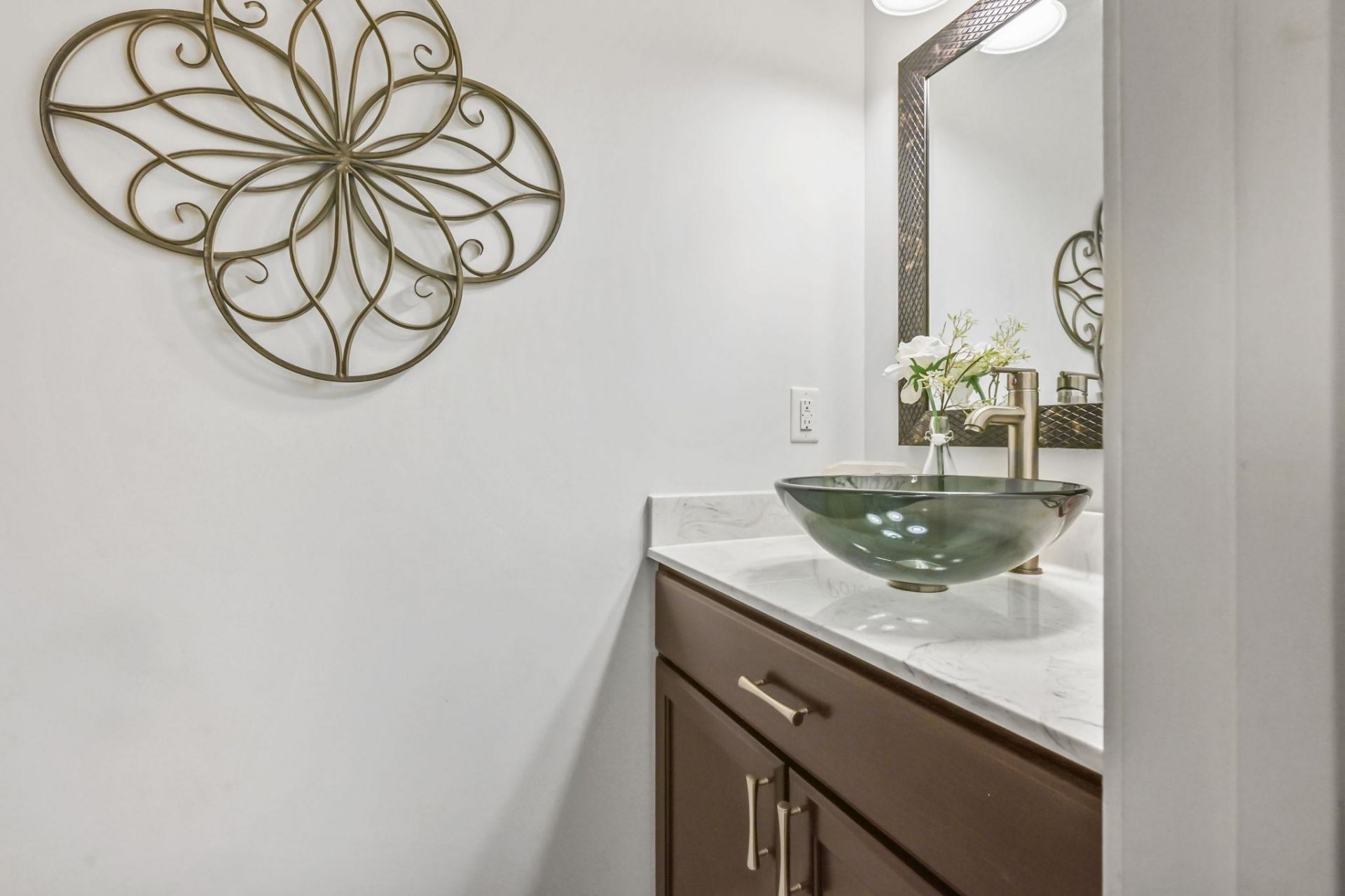 1051 Academy Dr.  Photo 21