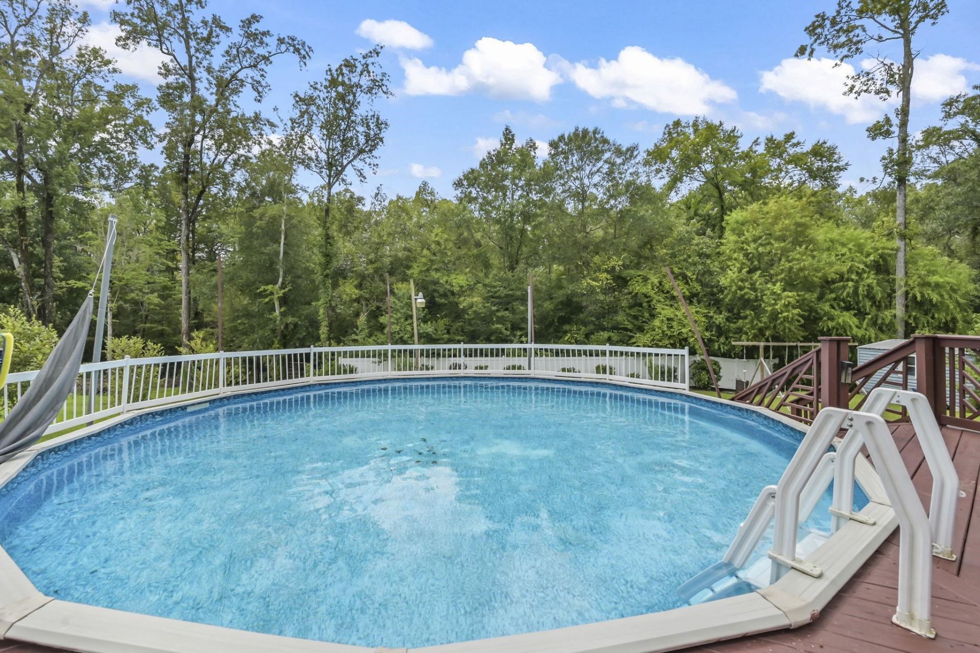 1051 Academy Dr.  Photo 28