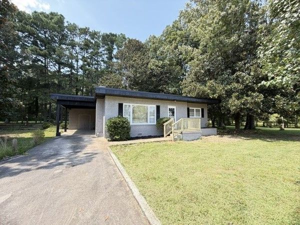 242 Main St, Huntland, TN 37345