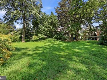 711 MANCHESTER AVENUE, MEDIA, PA 19063