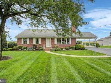 7839 MOLLY PITCHER HIGHWAY, SHIPPENSBURG, PA 17257