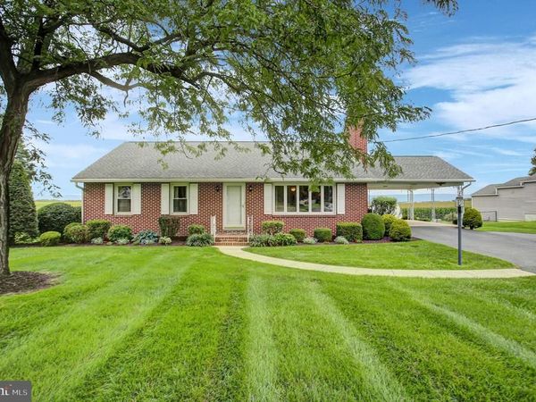 7839 MOLLY PITCHER HIGHWAY, SHIPPENSBURG, PA 17257