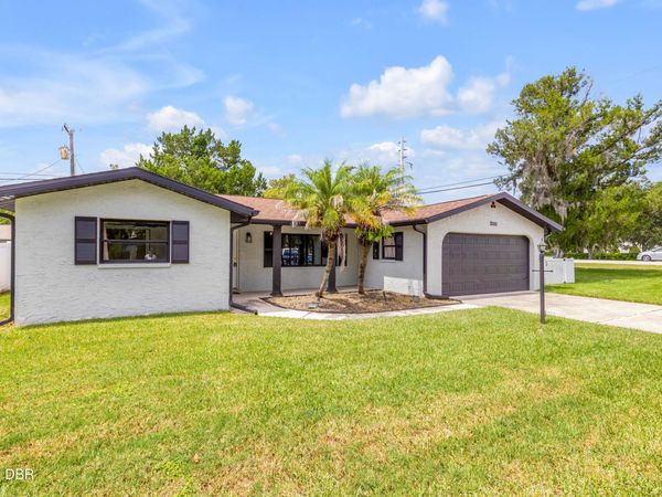 2000 Kenilworth Avenue, South Daytona, FL 32119