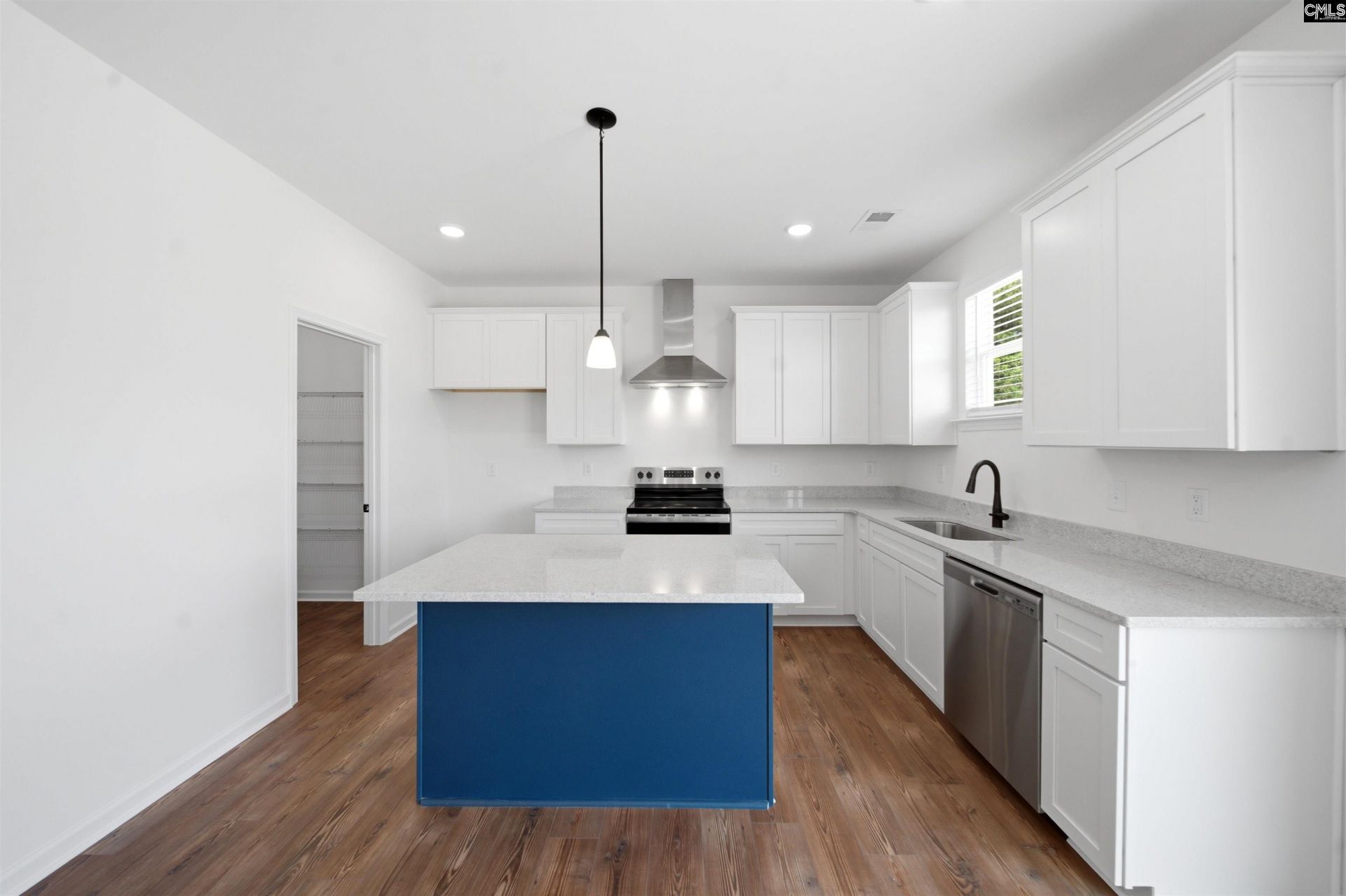 305 Caldon Road  Photo 7