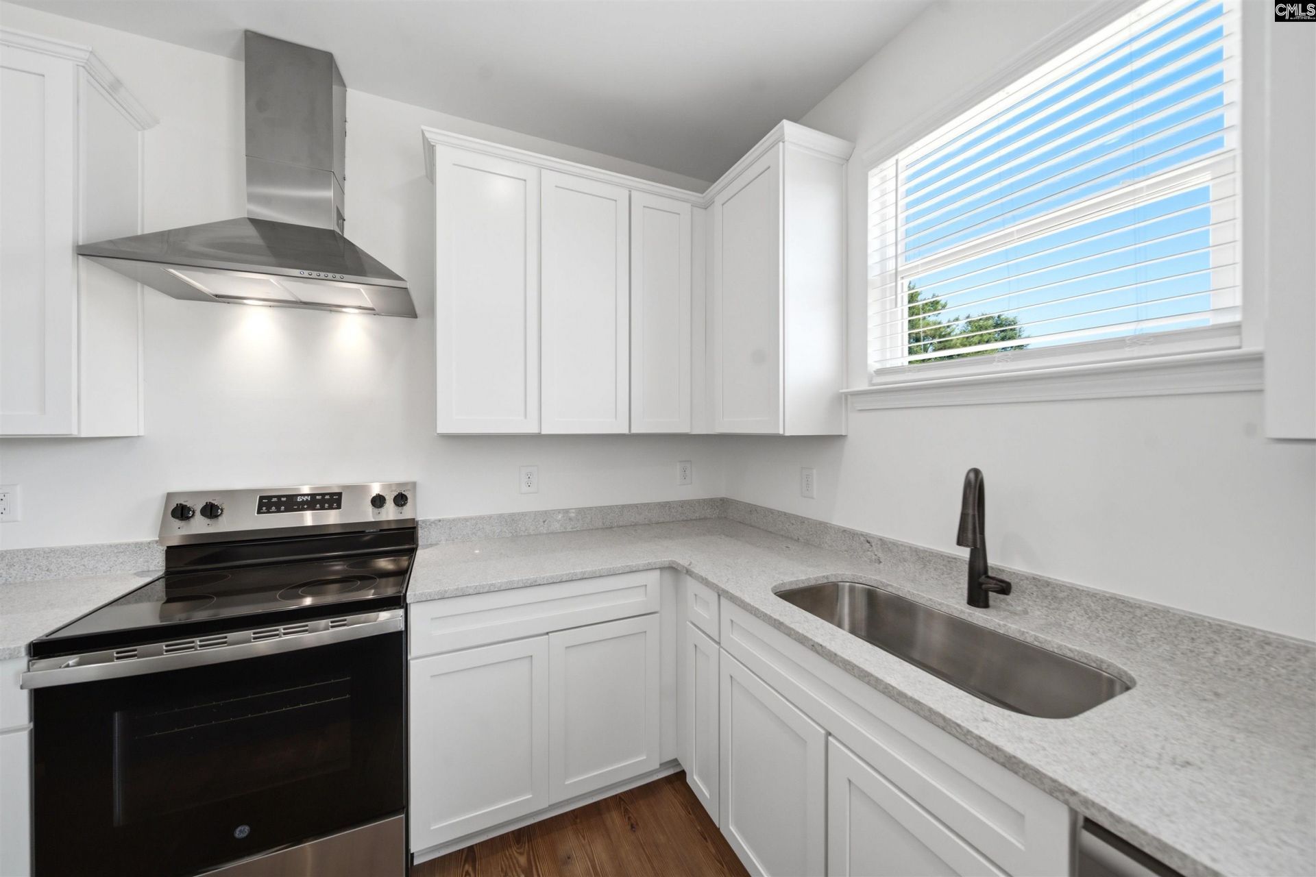 305 Caldon Road  Photo 9