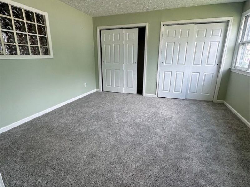 550 Upton Avenue, Akron, OH 44310 Photo 10