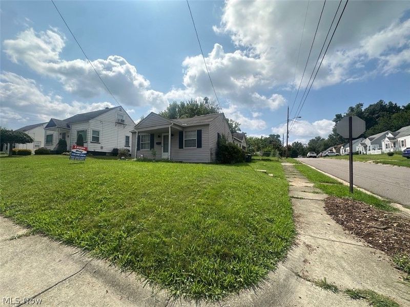 550 Upton Avenue, Akron, OH 44310 Photo 13