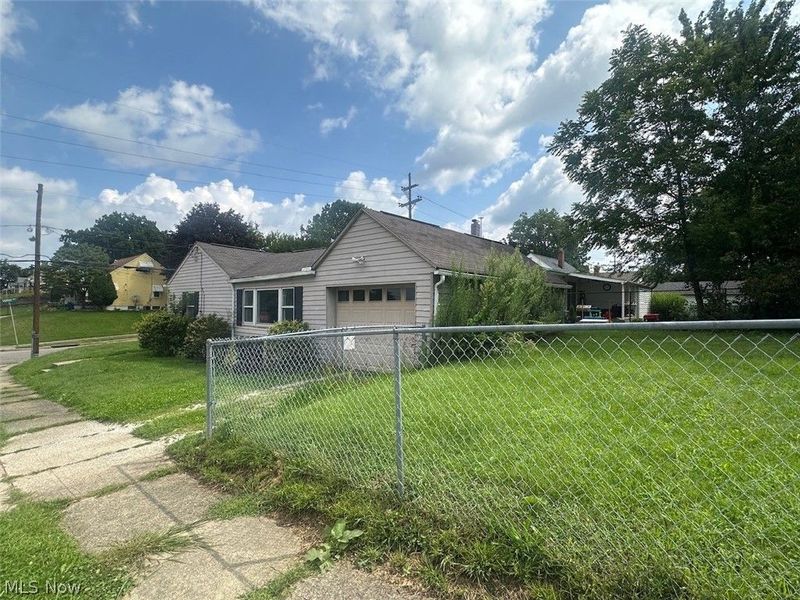 550 Upton Avenue, Akron, OH 44310 Photo 15