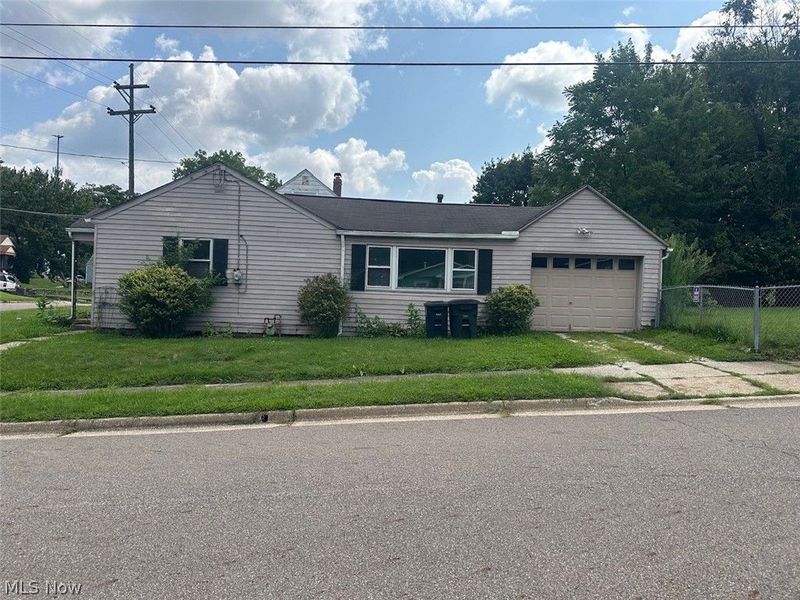 550 Upton Avenue, Akron, OH 44310 Photo 16