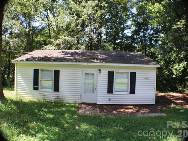 6791 Glover Lane , Stanley, NC 28164
