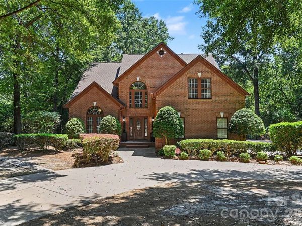 5625 Weddington Road, Concord, NC 28027