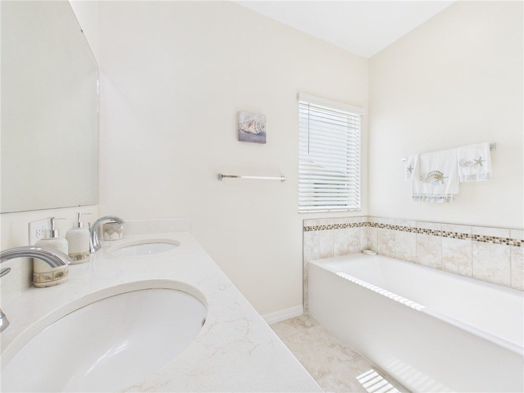 4358 Lago Vista Drive, Micco, FL 32976 Photo