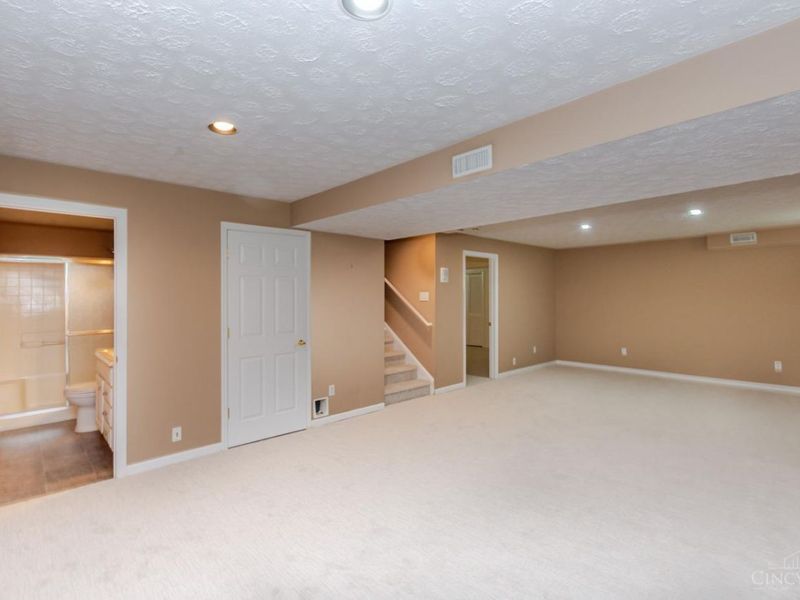 1663 Olde Haley Drive, Centerville, OH 45458 Photo 30