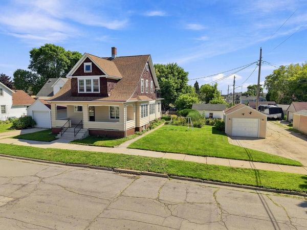 909 S 15th STREET, Sheboygan, WI 53081