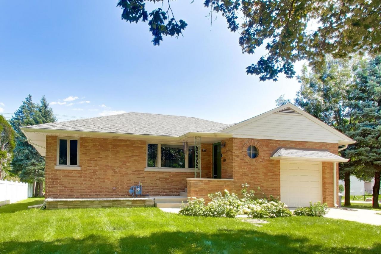 717 Newberry Avenue, La Grange Park, IL 60526 Main Photo