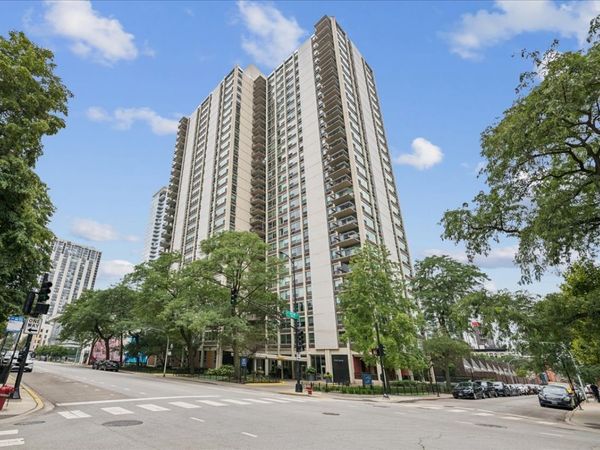 1255 N Sandburg Terrace , Unit 1508, Chicago, IL 60610