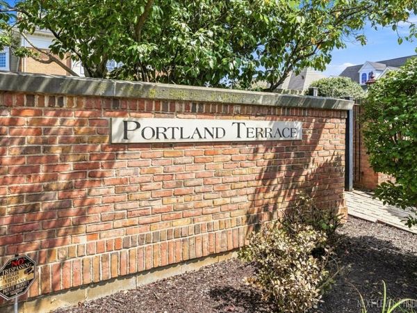 111 S 5th Avenue , Unit E, St. Charles, IL 60174