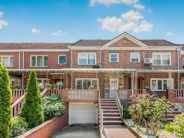 10538 65th Road, Forest Hills, NY 11375
