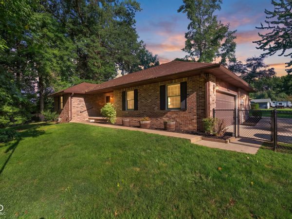 9397 N Bradley Lane , Brazil, IN 47834