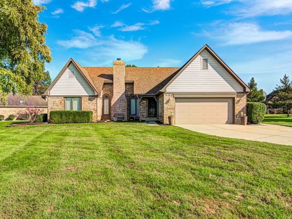 5102 Belleisle, Avon, IN 46123