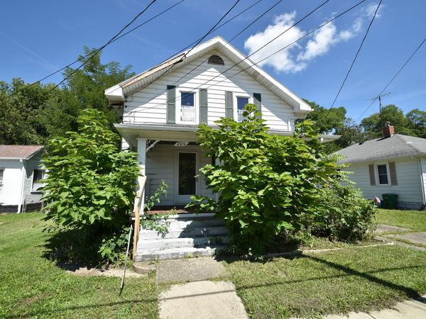 2016 Spring Street , New Castle, IN 47362