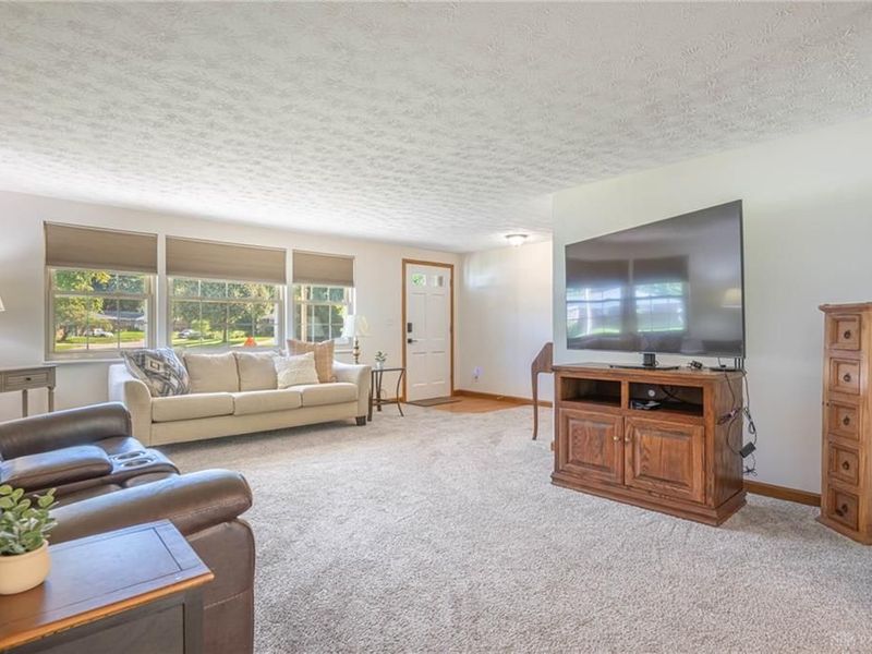 4775 Bonnie Road, Dayton, OH 45440 Photo 2