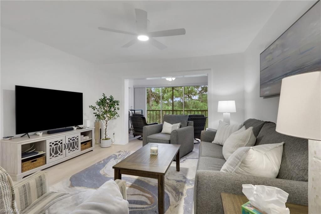 1025 Foxfire Ln, Unit 303, Naples, FL 34104 Photo