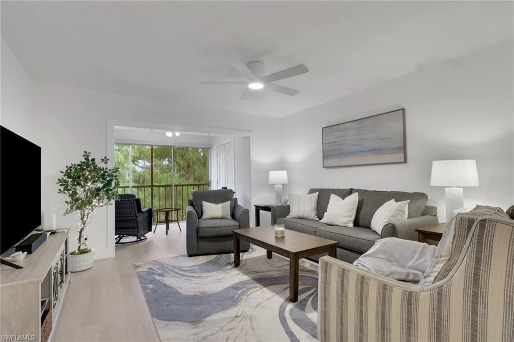 1025 Foxfire Ln, Unit 303, Naples, FL 34104 Photo