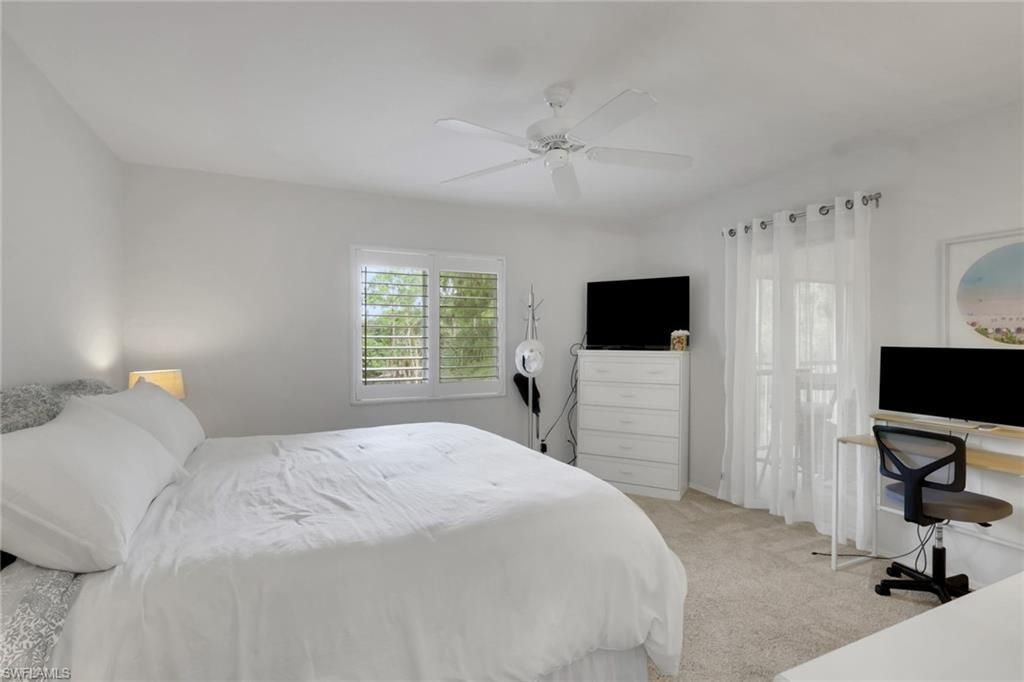 1025 Foxfire Ln, Unit 303, Naples, FL 34104 Photo