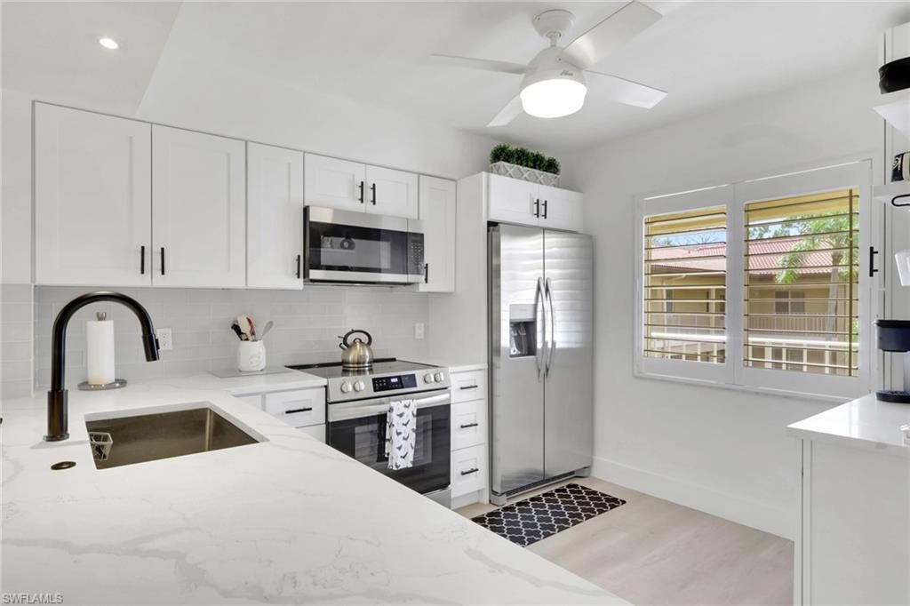 1025 Foxfire Ln, Unit 303, Naples, FL 34104 Photo