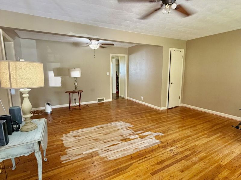 2100 W Market Street, Lima, OH 45805 Photo 6