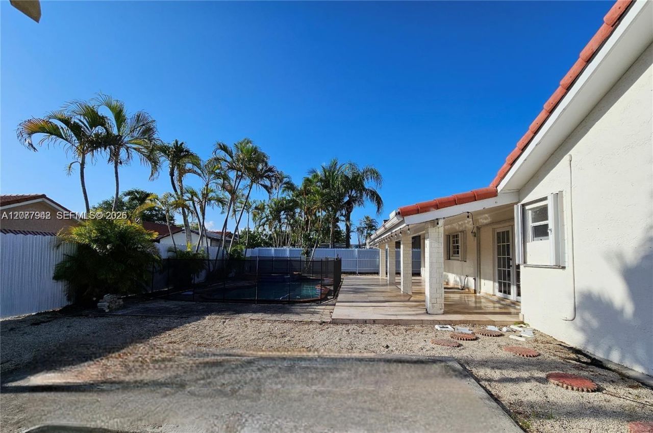 4235 SW 143rd Ave, Miami, FL 33175 Photo