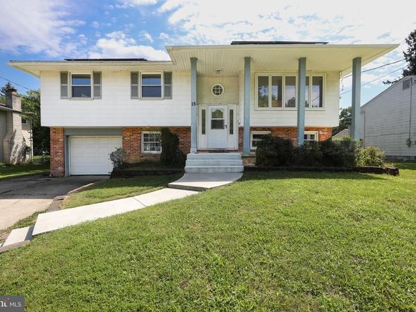 15 KNOLLWOOD DRIVE, CHERRY HILL, NJ 08002