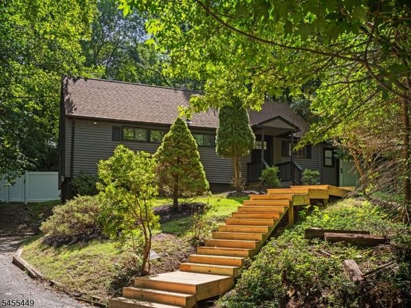 787 Tabor Rd, Parsippany-Troy Hills, NJ 07950