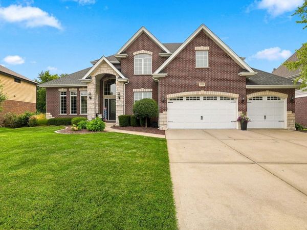 21700 London Bridge Drive , Mokena, IL 60448