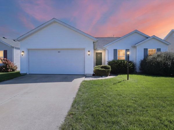 1814 Rambling Rose Lane, Mishawaka, IN 46544