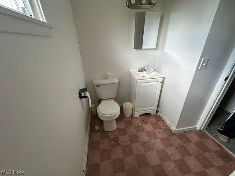 15914 Clearview Avenue, Cleveland, OH 44128 Photo 6