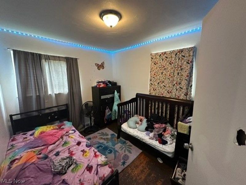 15914 Clearview Avenue, Cleveland, OH 44128 Photo 9
