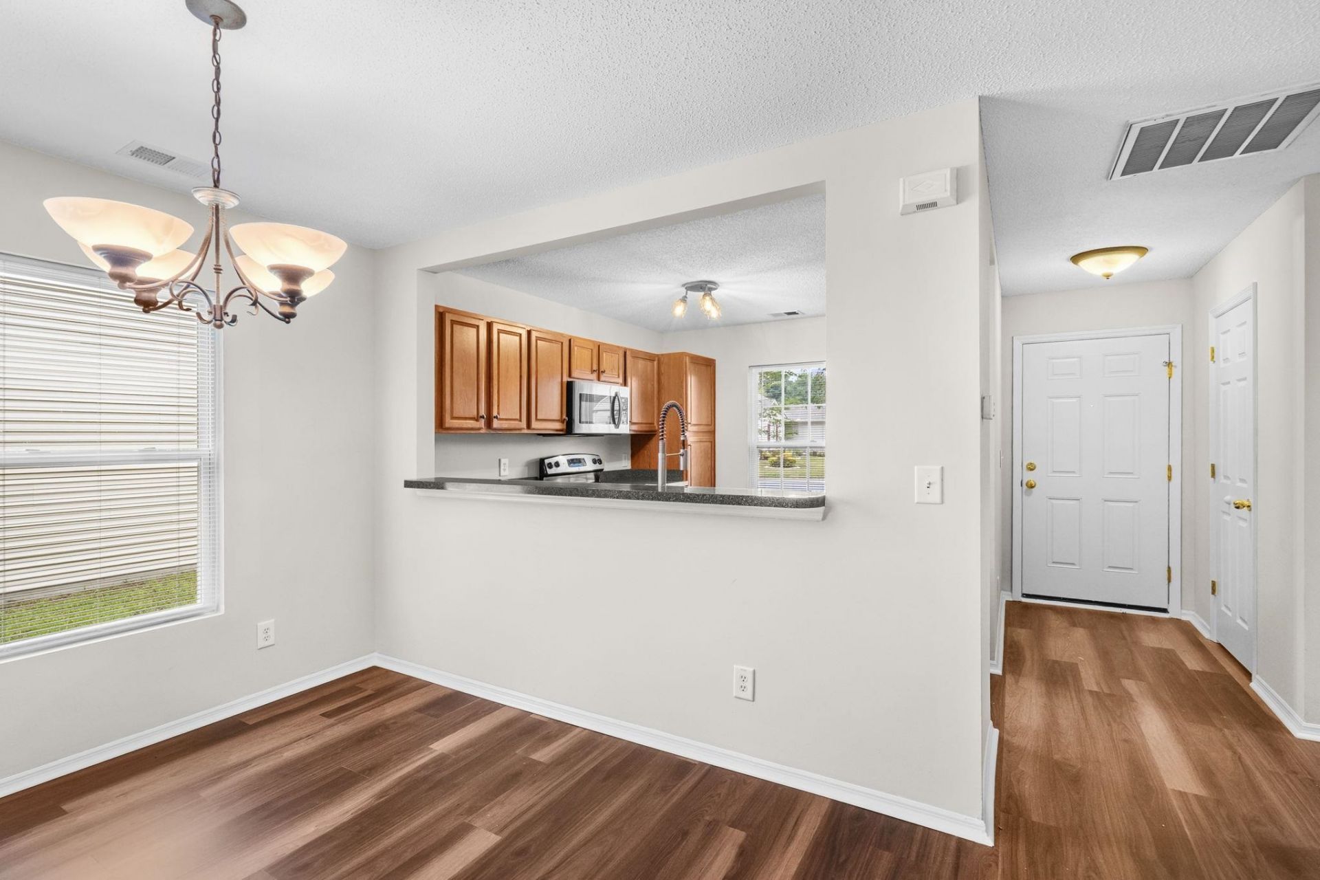 412 Bellegrove Dr.  Photo 16