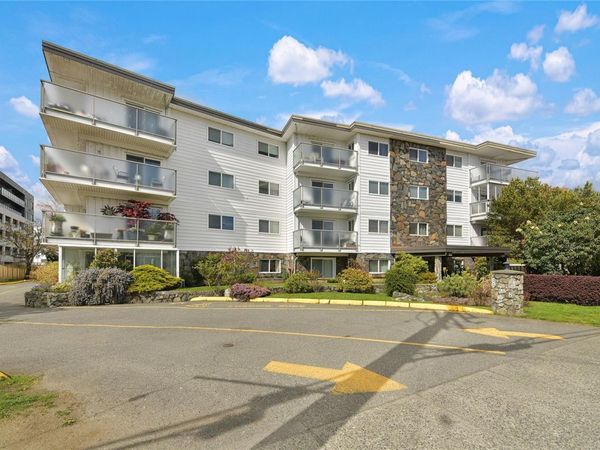 848 Esquimalt Rd , Unit #214, Esquimalt, BC V9A 6W9
