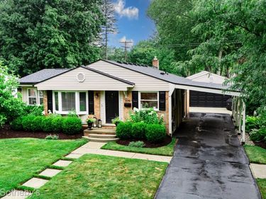 875 Allen Drive, Northville, Mi 48167