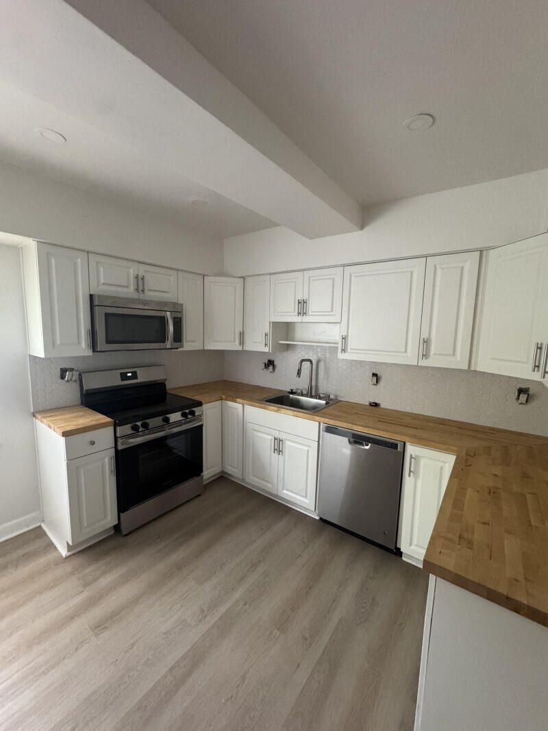 1640 NE 4th Place, Fort Lauderdale, FL 33301 Photo