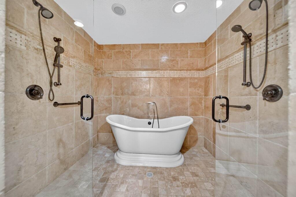 15 W High Point Road, Sewalls Point, FL 34996 Photo