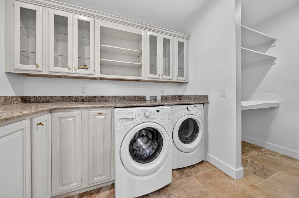 15 W High Point Road, Sewalls Point, FL 34996 Photo