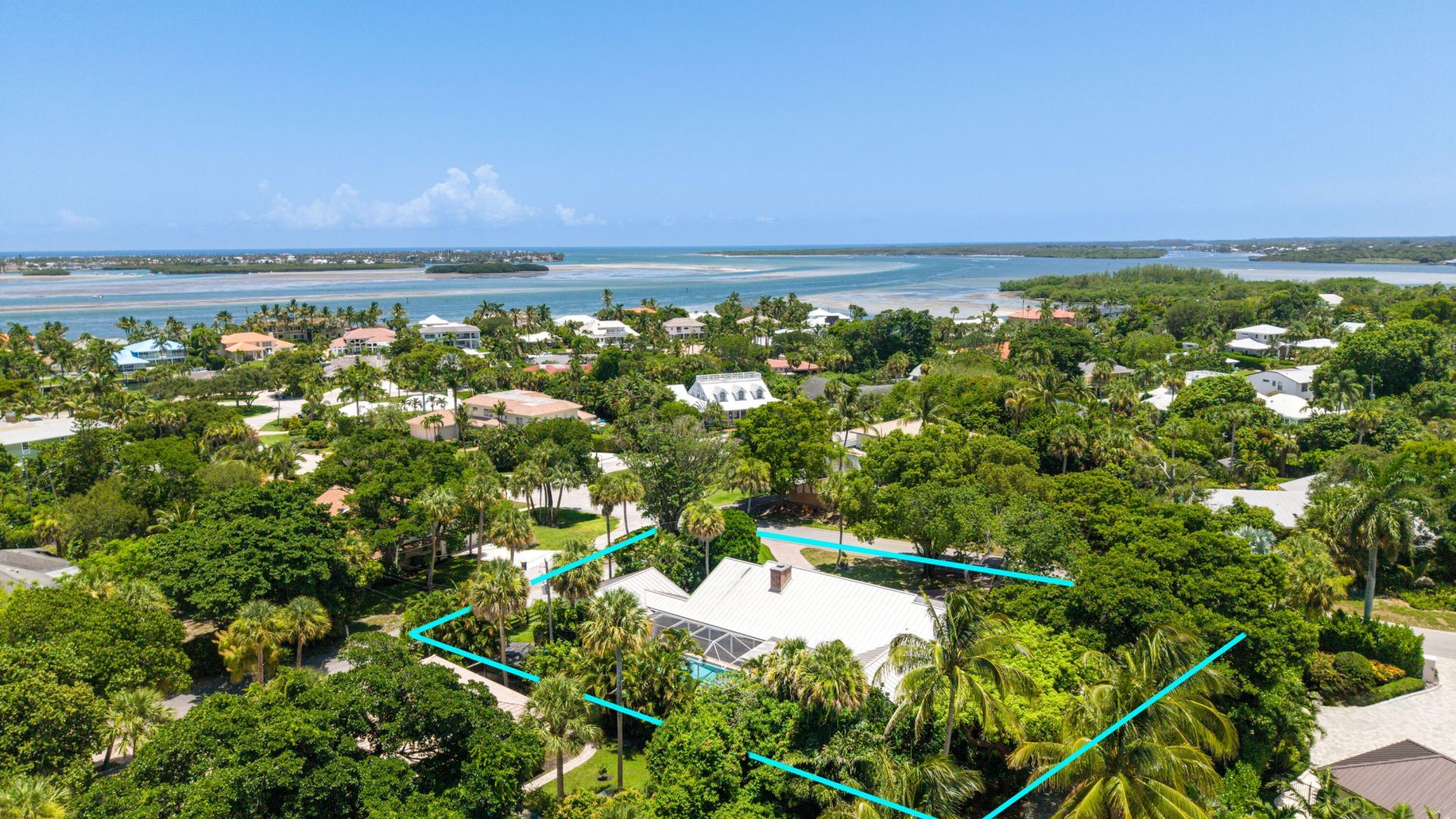 15 W High Point Road, Sewalls Point, FL 34996 Photo