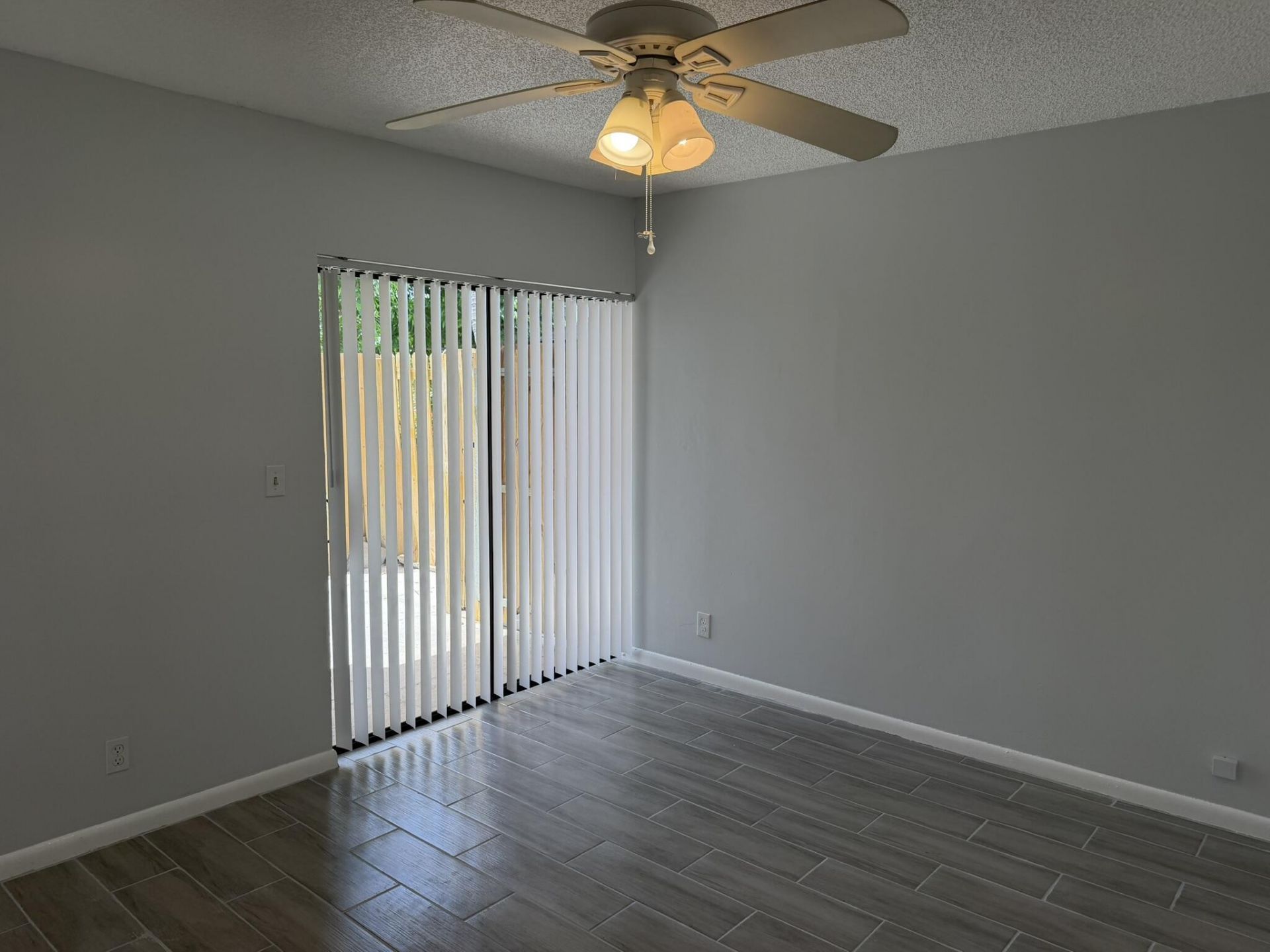 1501 Waterview Circle, Palm Springs, FL 33461 Photo